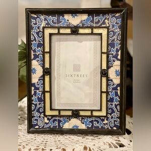 Beautiful Blue And White Floral Mosaic Tile Picture Frames 4x6 Set Of 2
